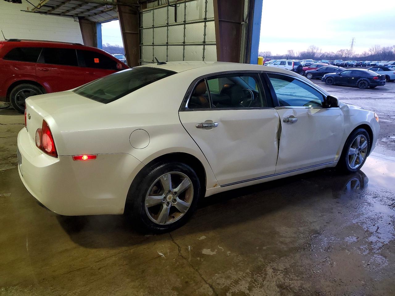 2011 CHEVROLET MALIBU LTZ photo 3
