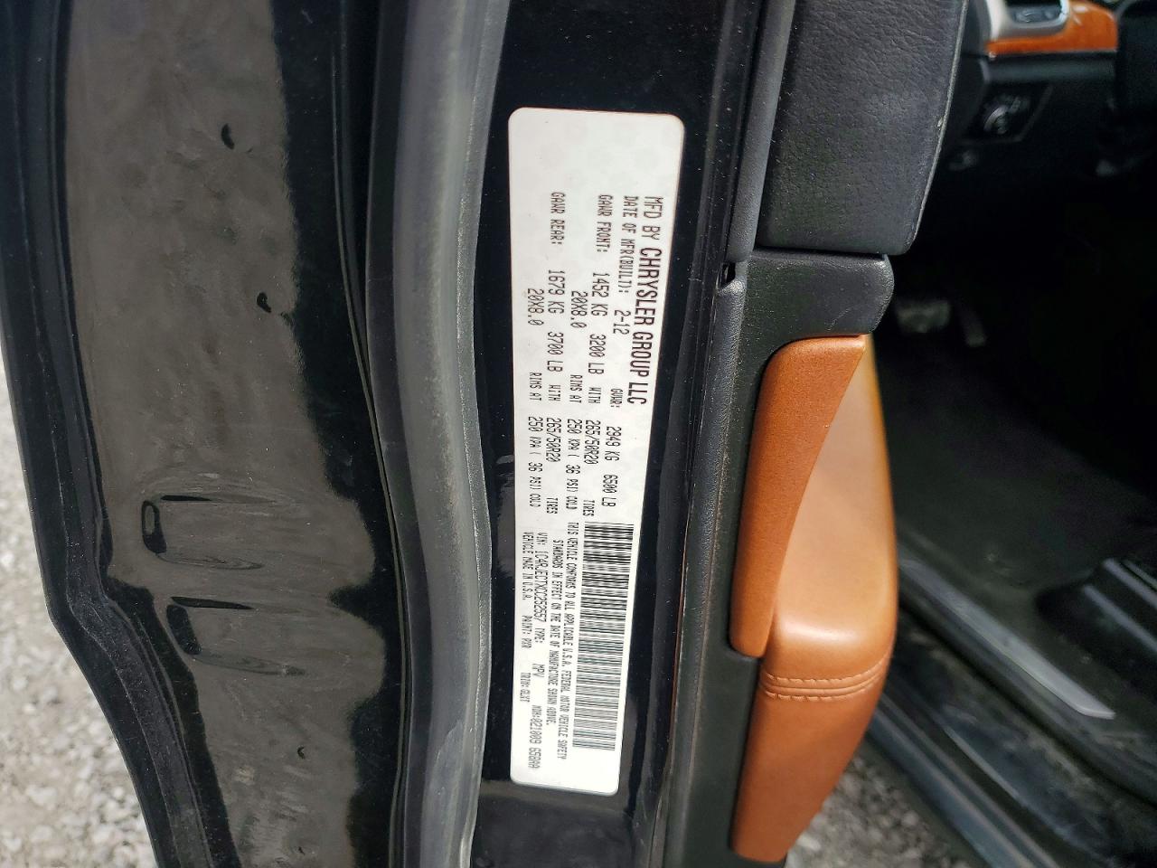2012 JEEP GRAND CHEROKEE OVERLAND photo 13