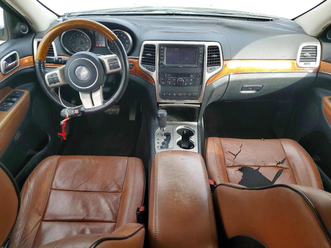 2012 JEEP GRAND CHEROKEE OVERLAND photo 8