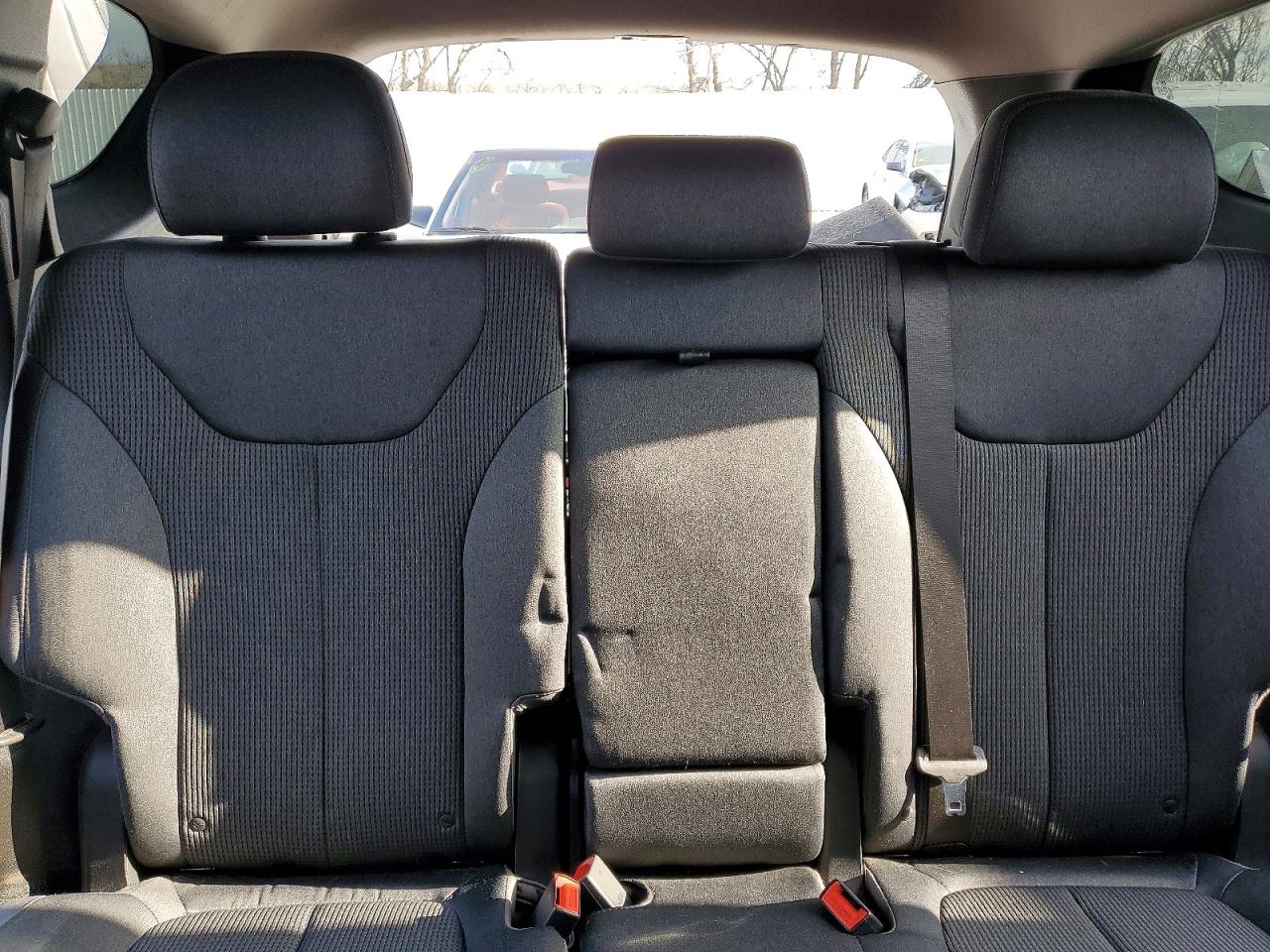 2019 HYUNDAI SANTA FE SE 2.4L photo 10