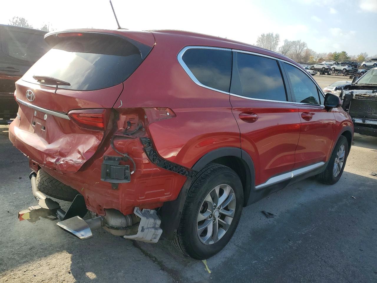 2019 HYUNDAI SANTA FE SE 2.4L photo 3