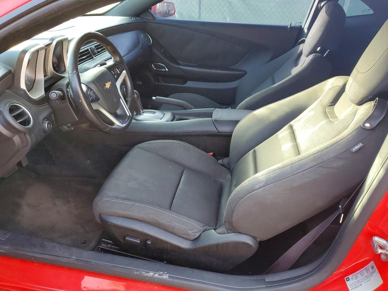 2015 CHEVROLET CAMARO LT photo 7