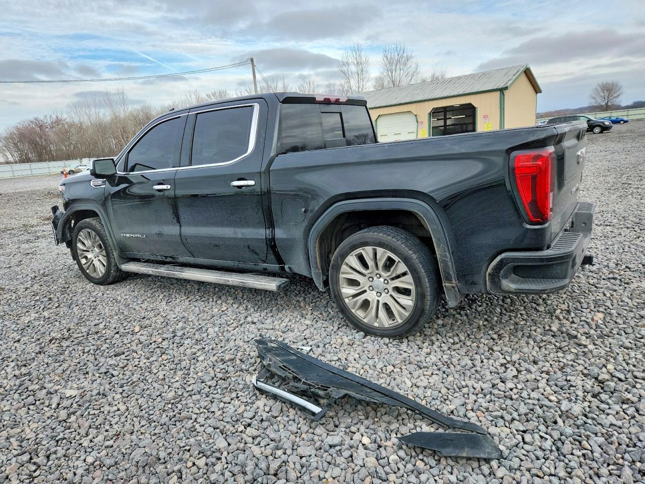 2020 GMC SIERRA K1500 DENALI photo 2