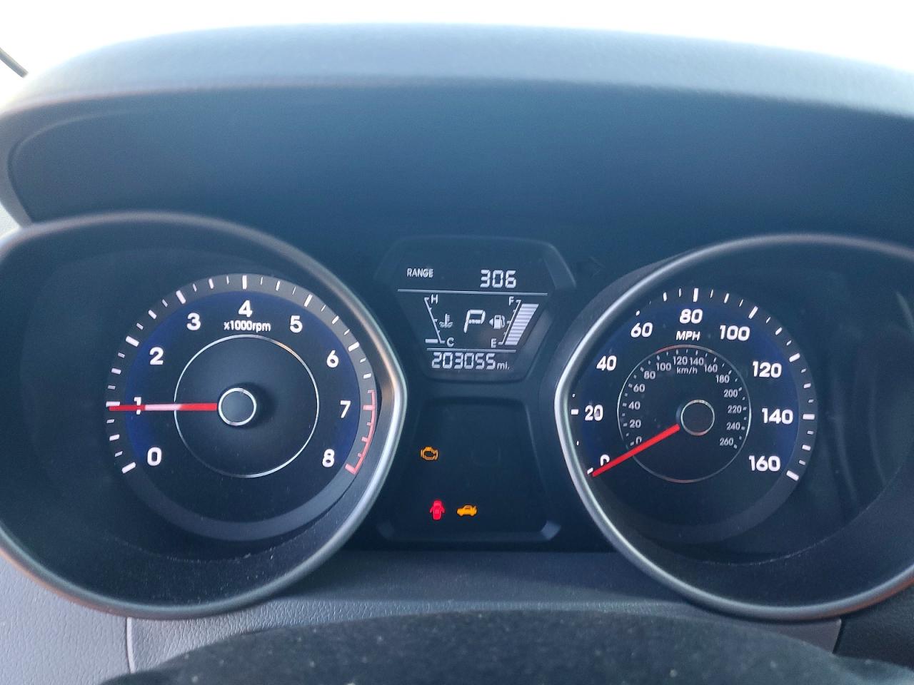 2015 HYUNDAI ELANTRA SE photo 9