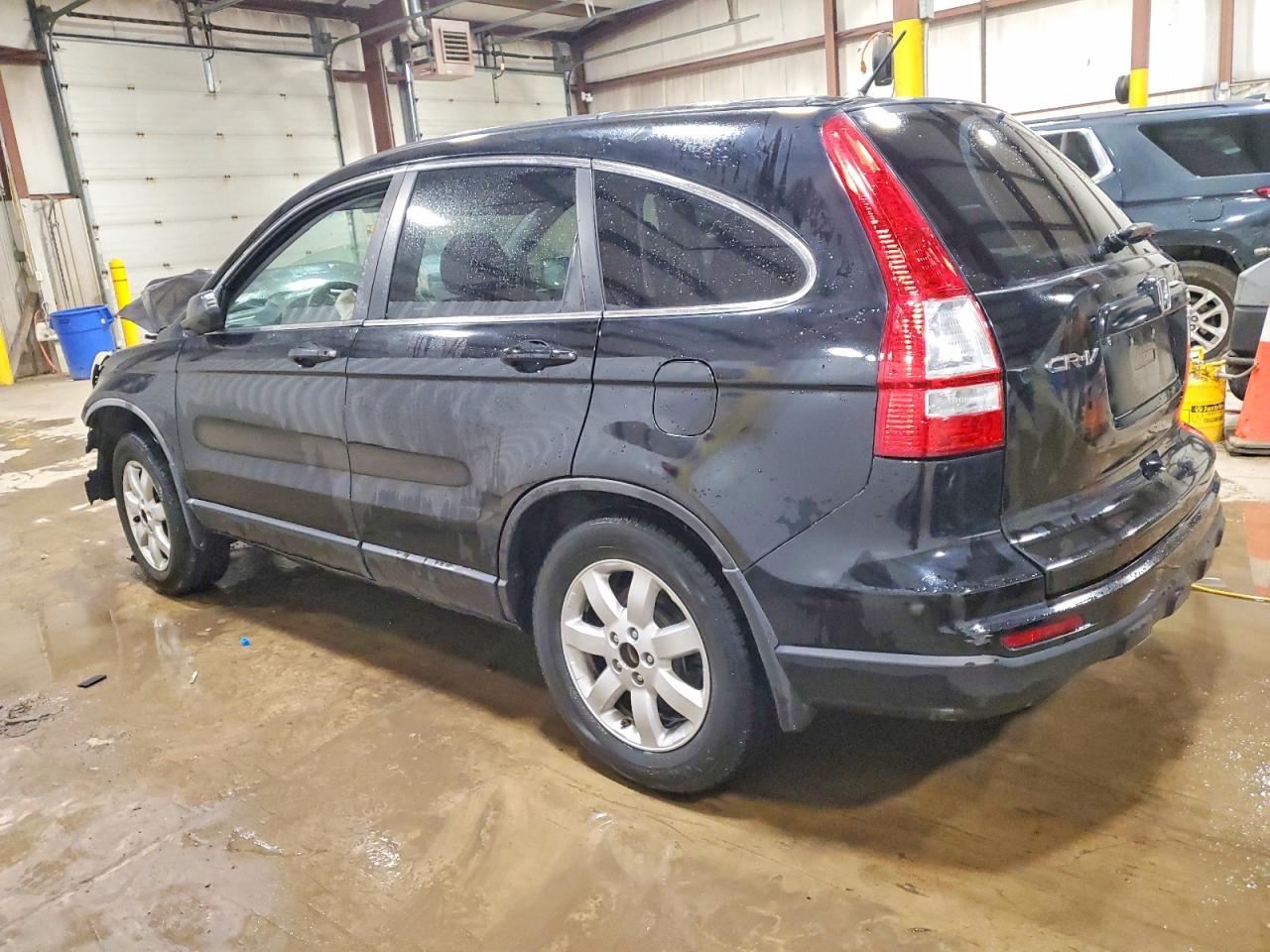 2011 HONDA CR-V SE photo 2