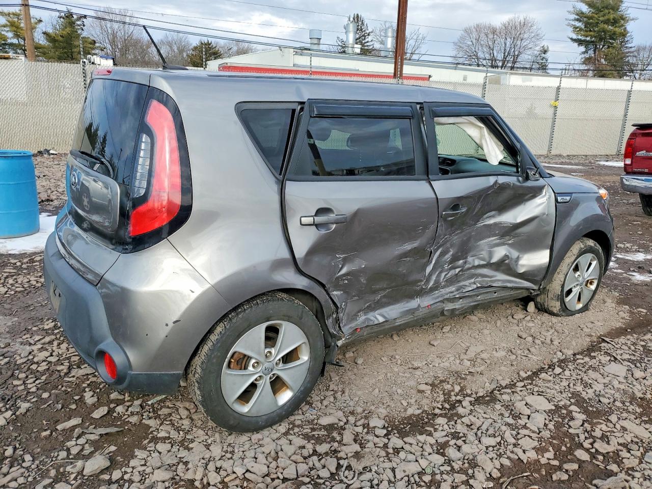 2016 KIA SOUL photo 3