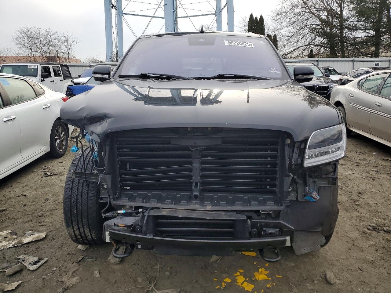 2019 LINCOLN NAVIGATOR L RESERVE photo 5