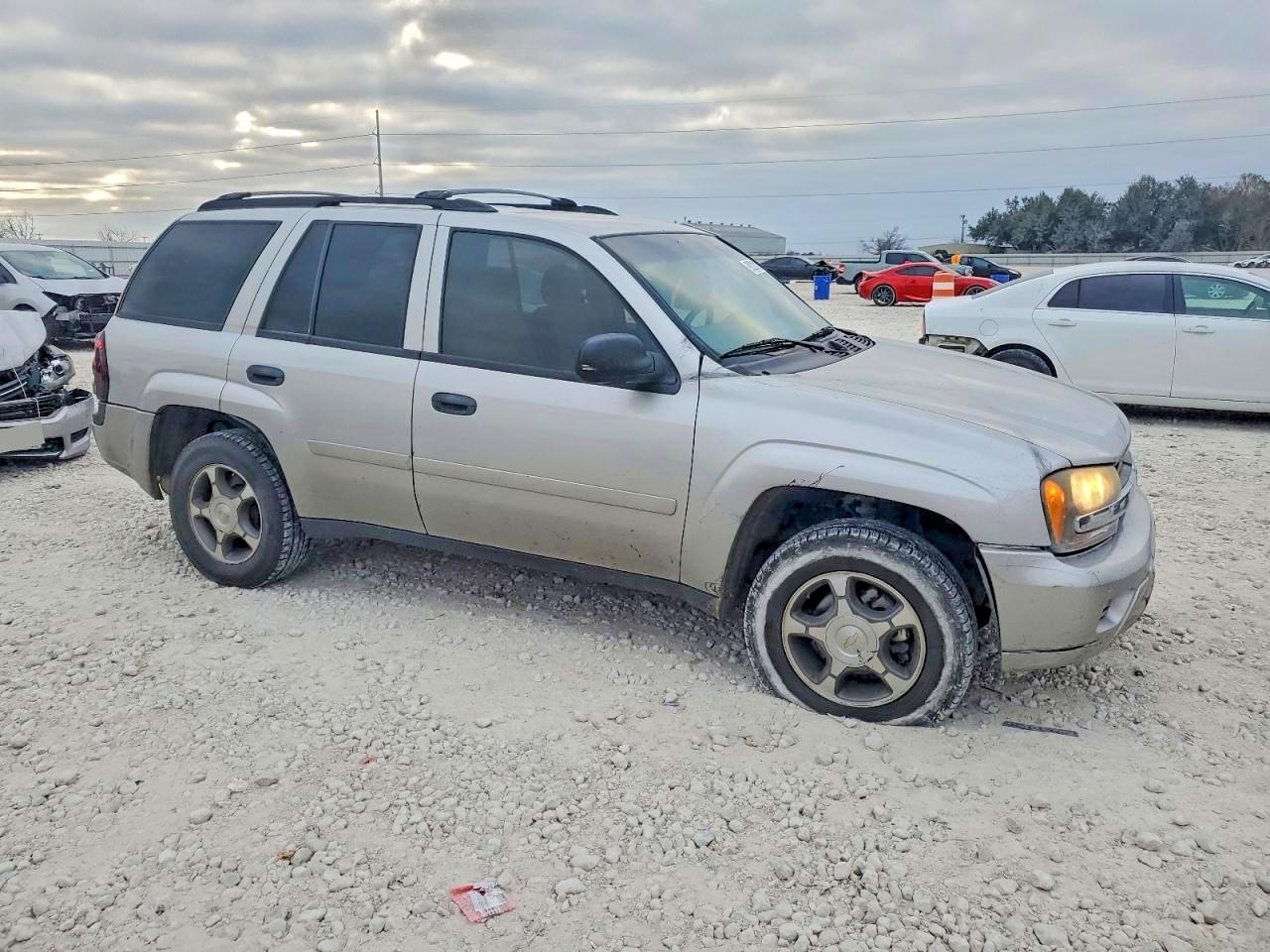 2008 CHEVROLET TRAILBLAZER LS photo 4
