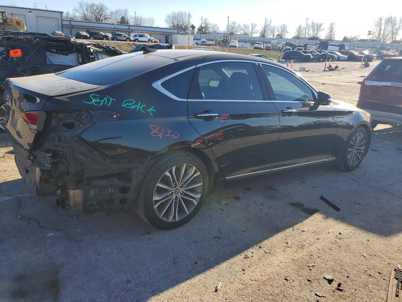 2015 HYUNDAI GENESIS 3.8L photo 3