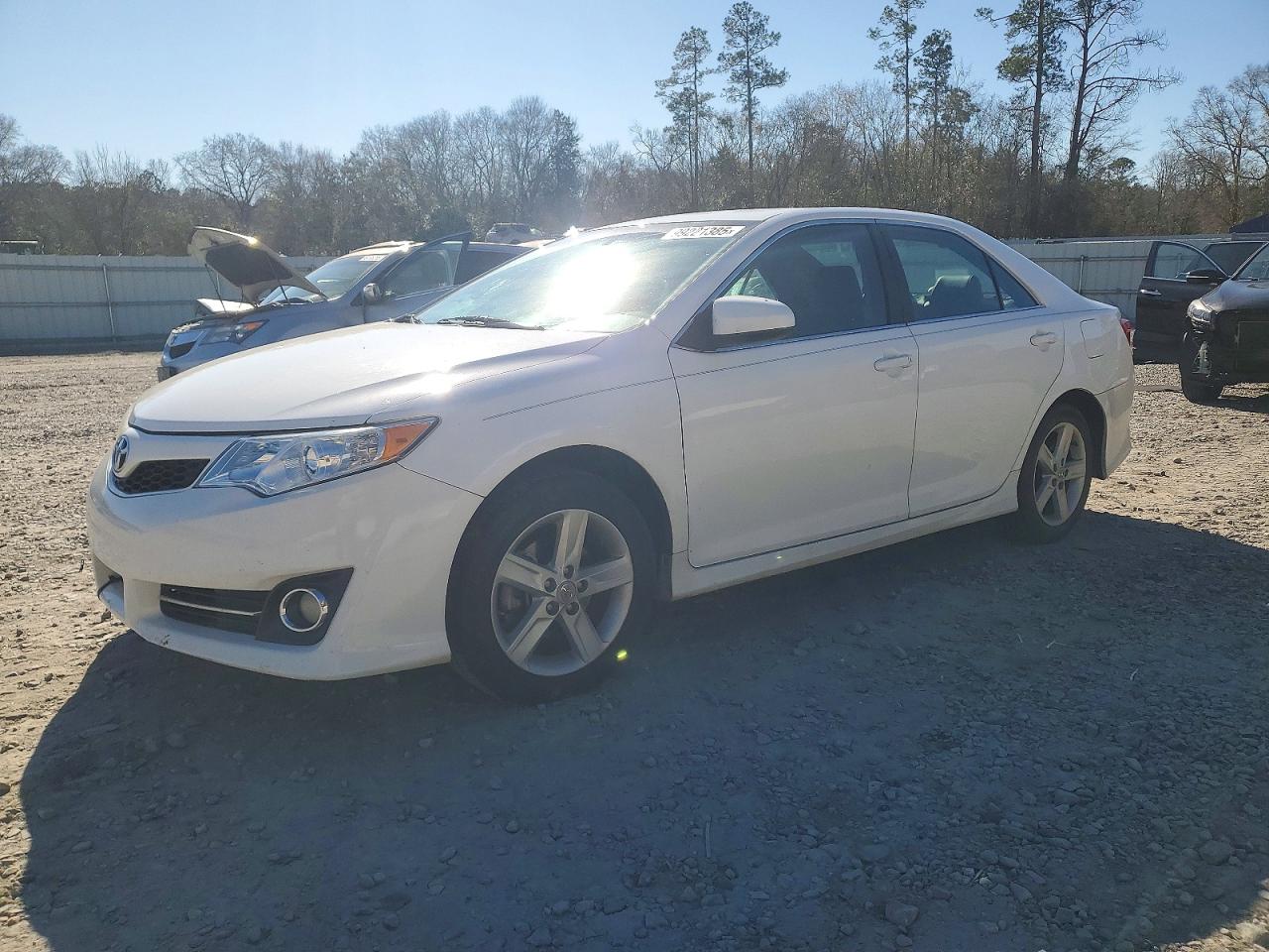 2013 TOYOTA CAMRY