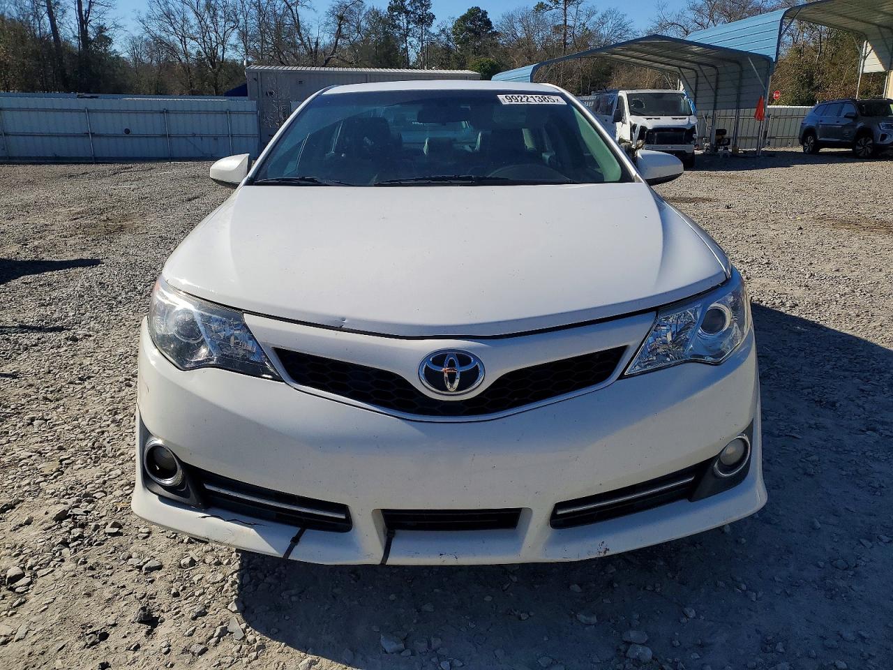 2013 TOYOTA CAMRY L photo 5