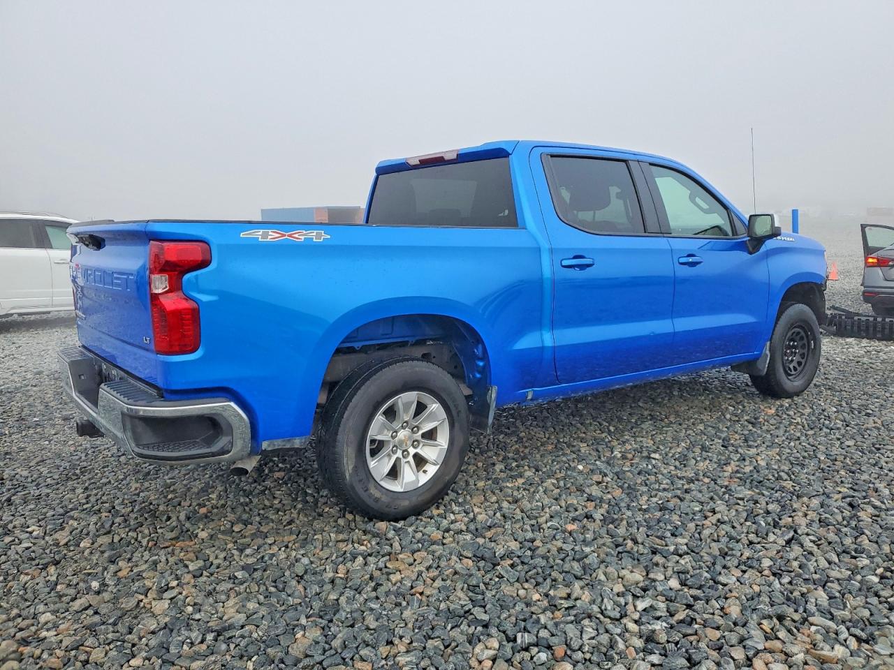 2025 CHEVROLET SILVERADO K1500 LT photo 3