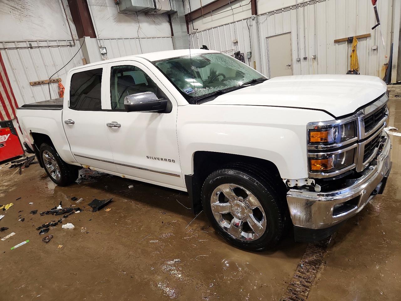 2014 CHEVROLET SILVERADO K1500 LTZ photo 4