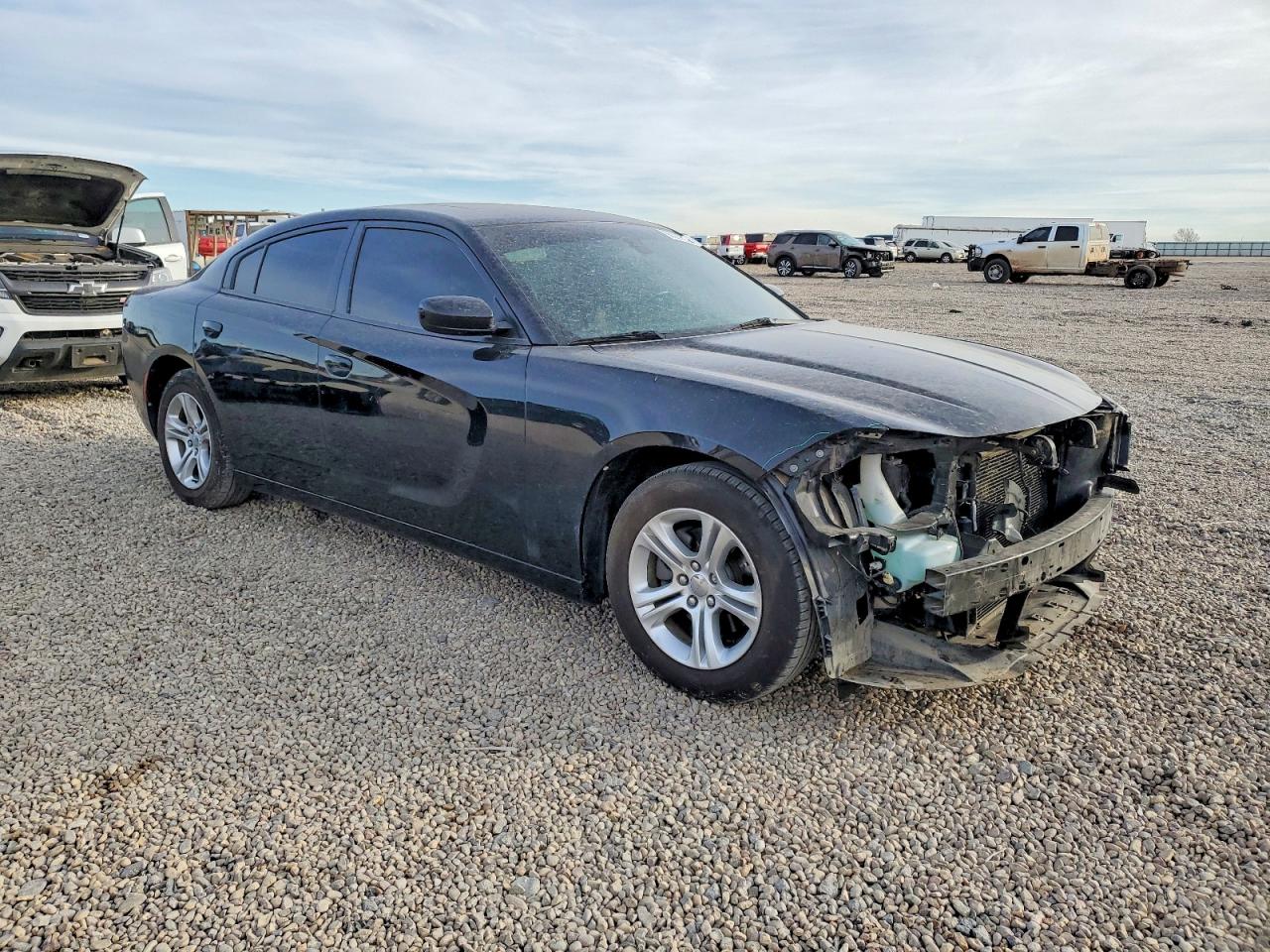 2020 DODGE CHARGER SXT photo 4