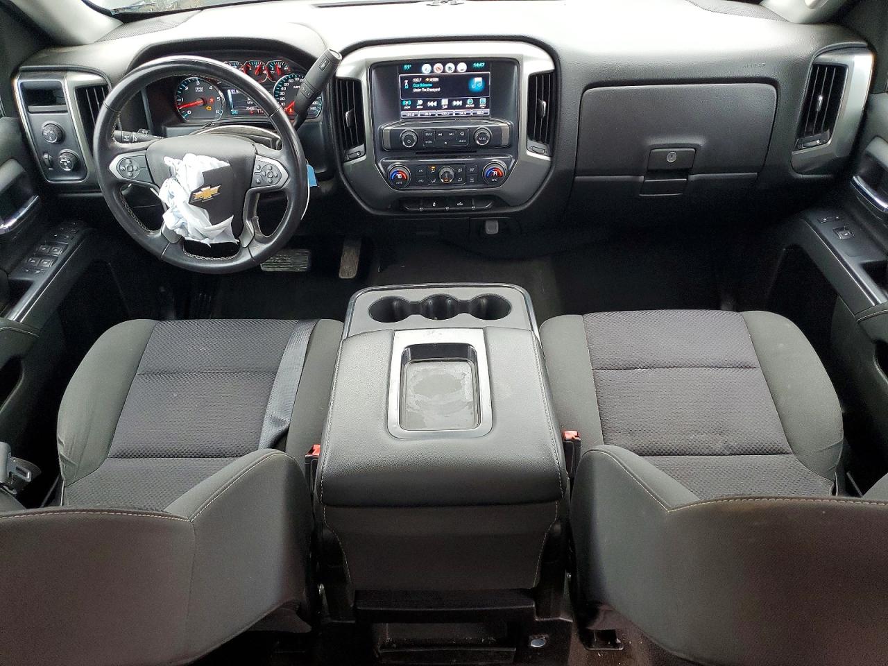 2018 CHEVROLET SILVERADO K1500 LT photo 8