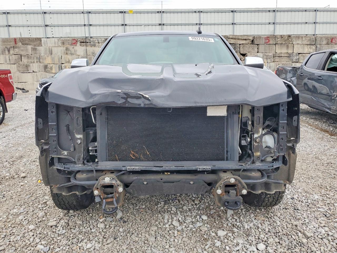 2018 CHEVROLET SILVERADO K1500 LT photo 5
