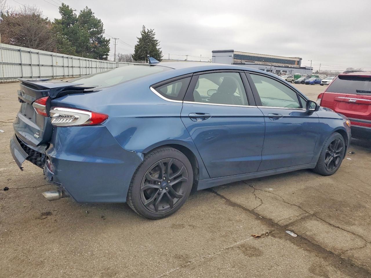 2019 FORD FUSION SE photo 3