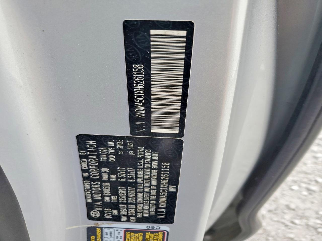2017 KIA SEDONA L photo 13