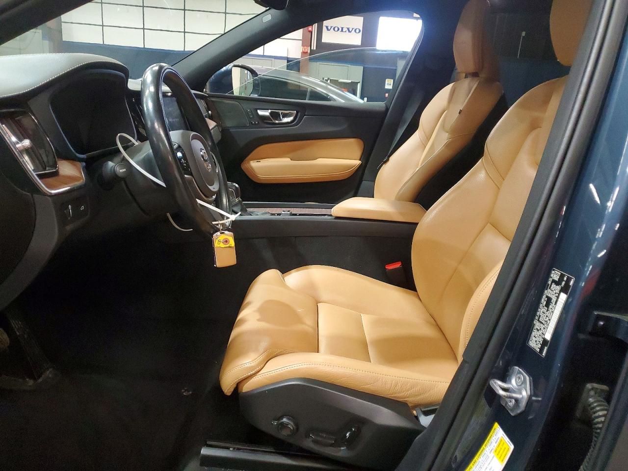 2020 VOLVO XC60 T5 INSCRIPTION photo 7