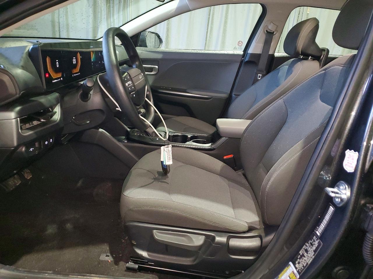 2025 KIA K4 LX photo 7