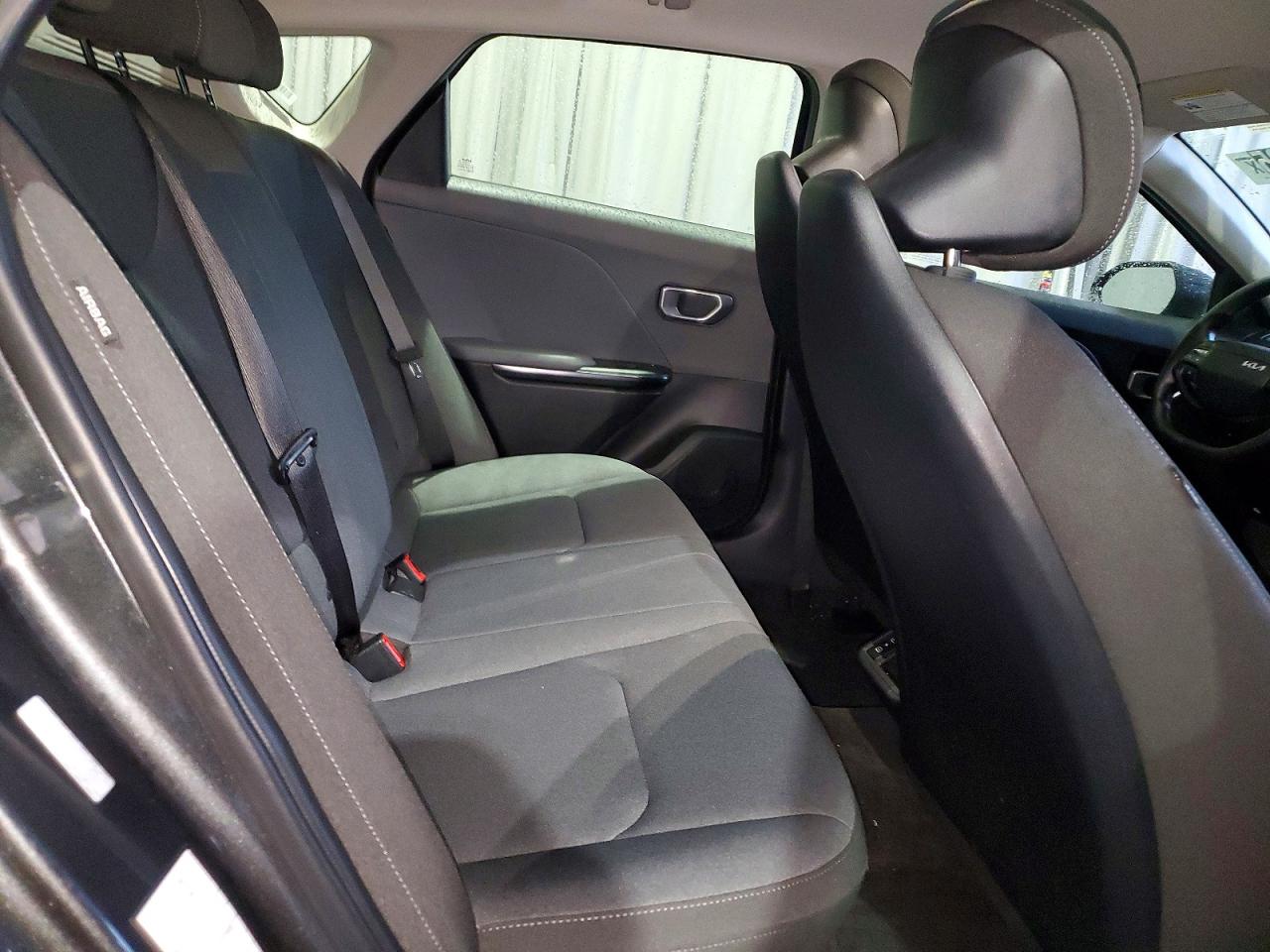 2025 KIA K4 LX photo 10