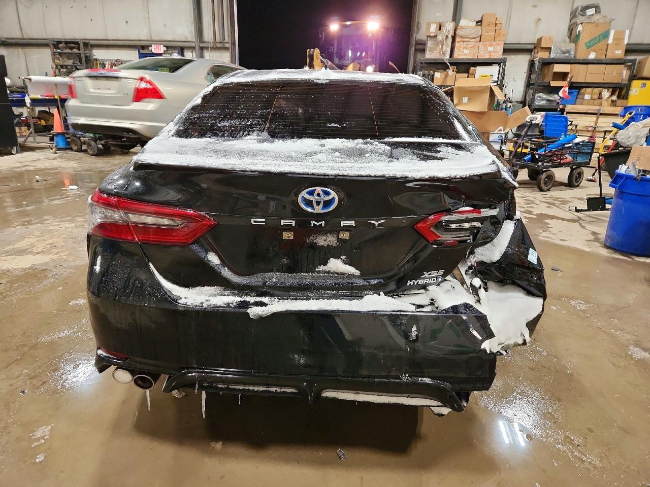 2024 TOYOTA CAMRY XSE photo 6