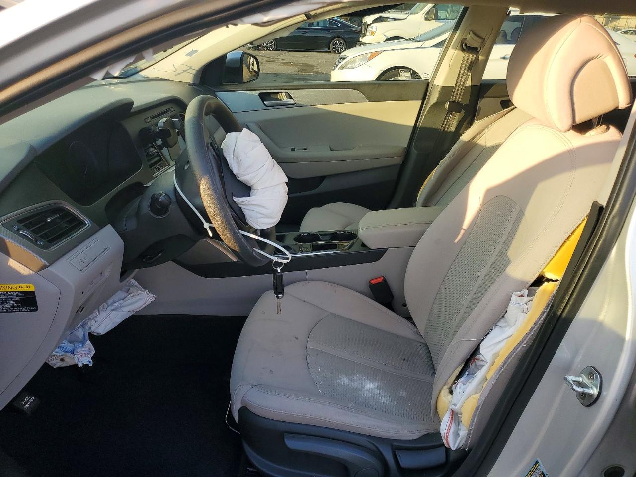 2016 HYUNDAI SONATA SE photo 7