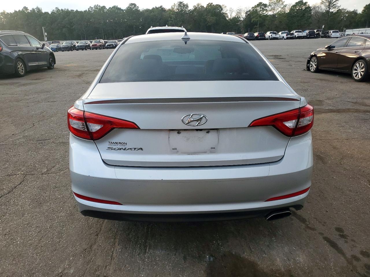 2016 HYUNDAI SONATA SE photo 6