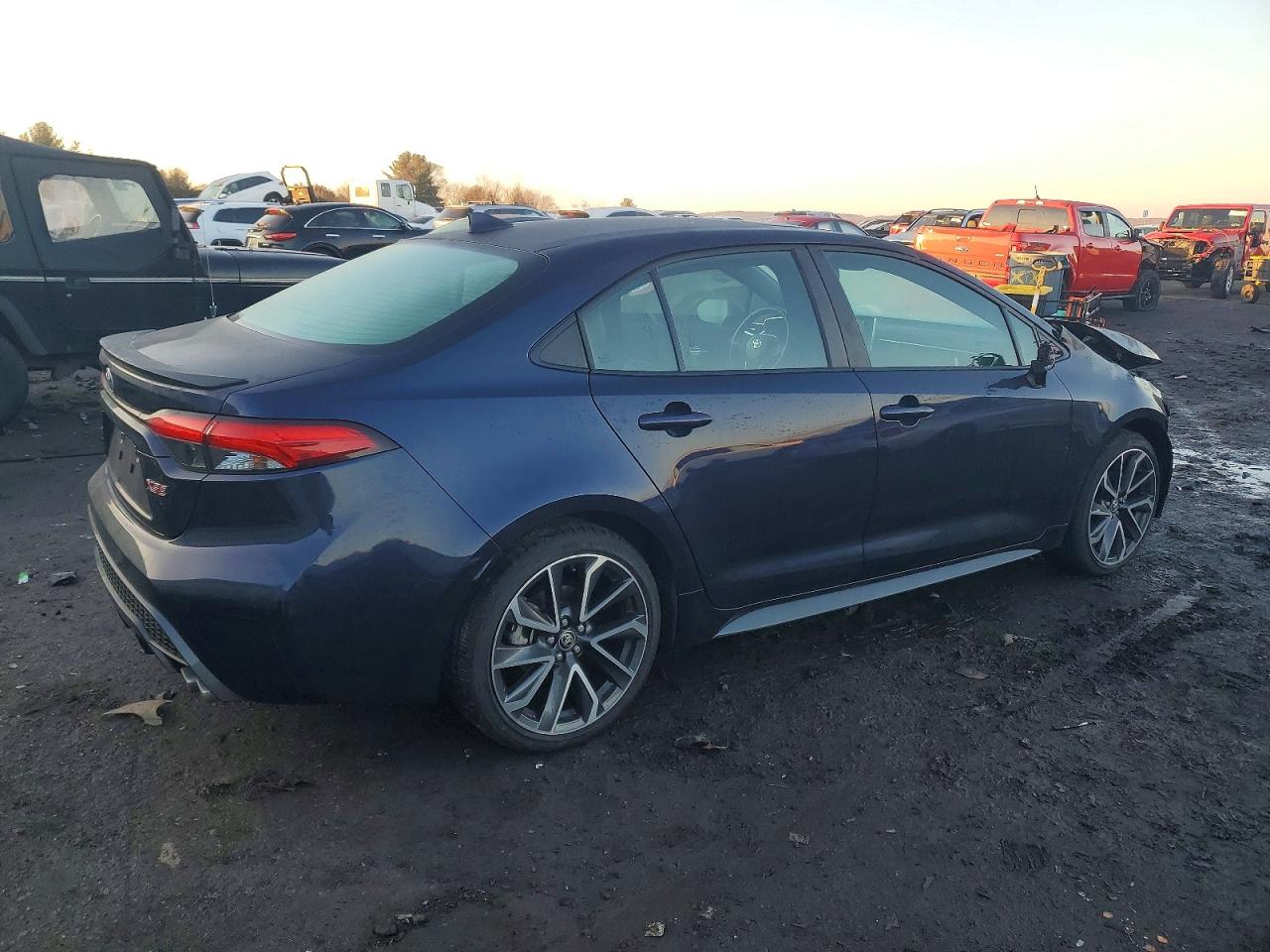 2020 TOYOTA COROLLA XSE photo 3
