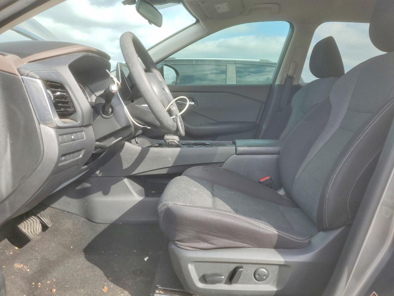2021 NISSAN ROGUE SV photo 7