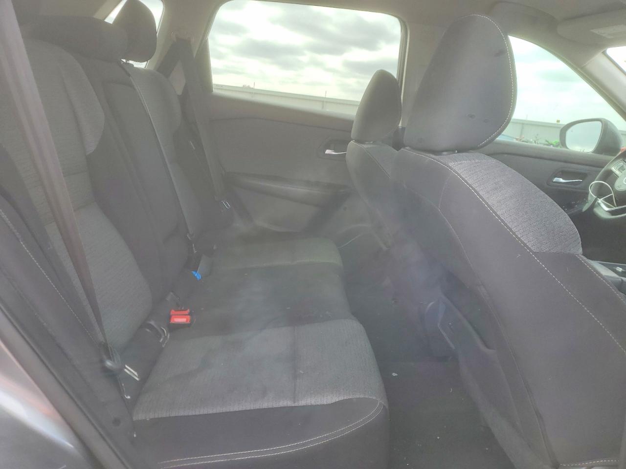 2021 NISSAN ROGUE SV photo 11