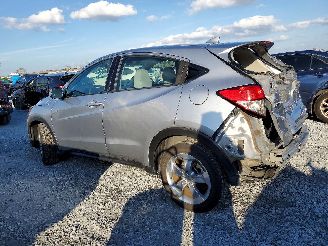 2021 HONDA HR-V LX photo 2