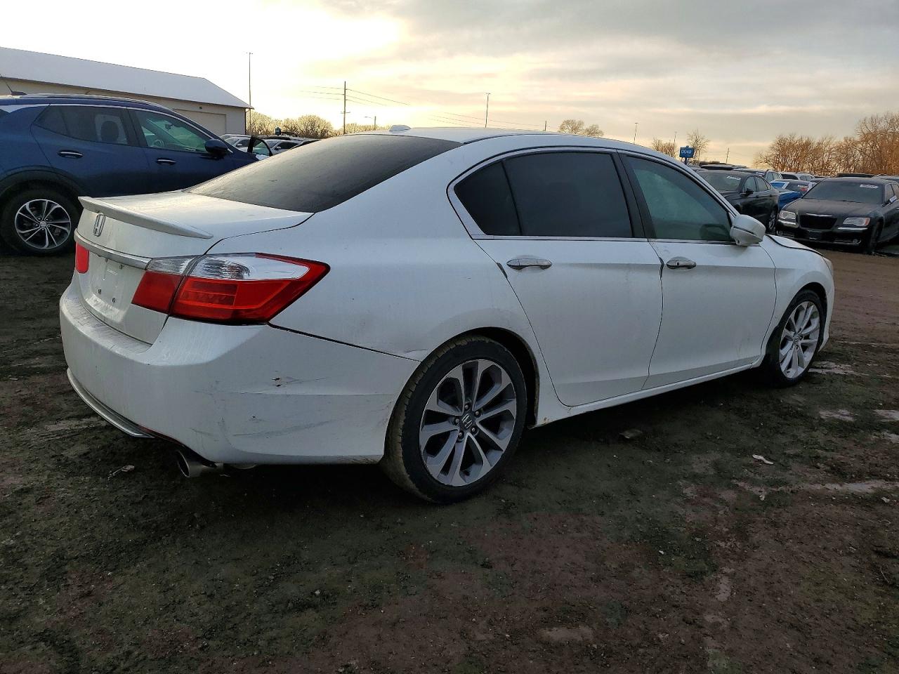 2013 HONDA ACCORD TOURING photo 3