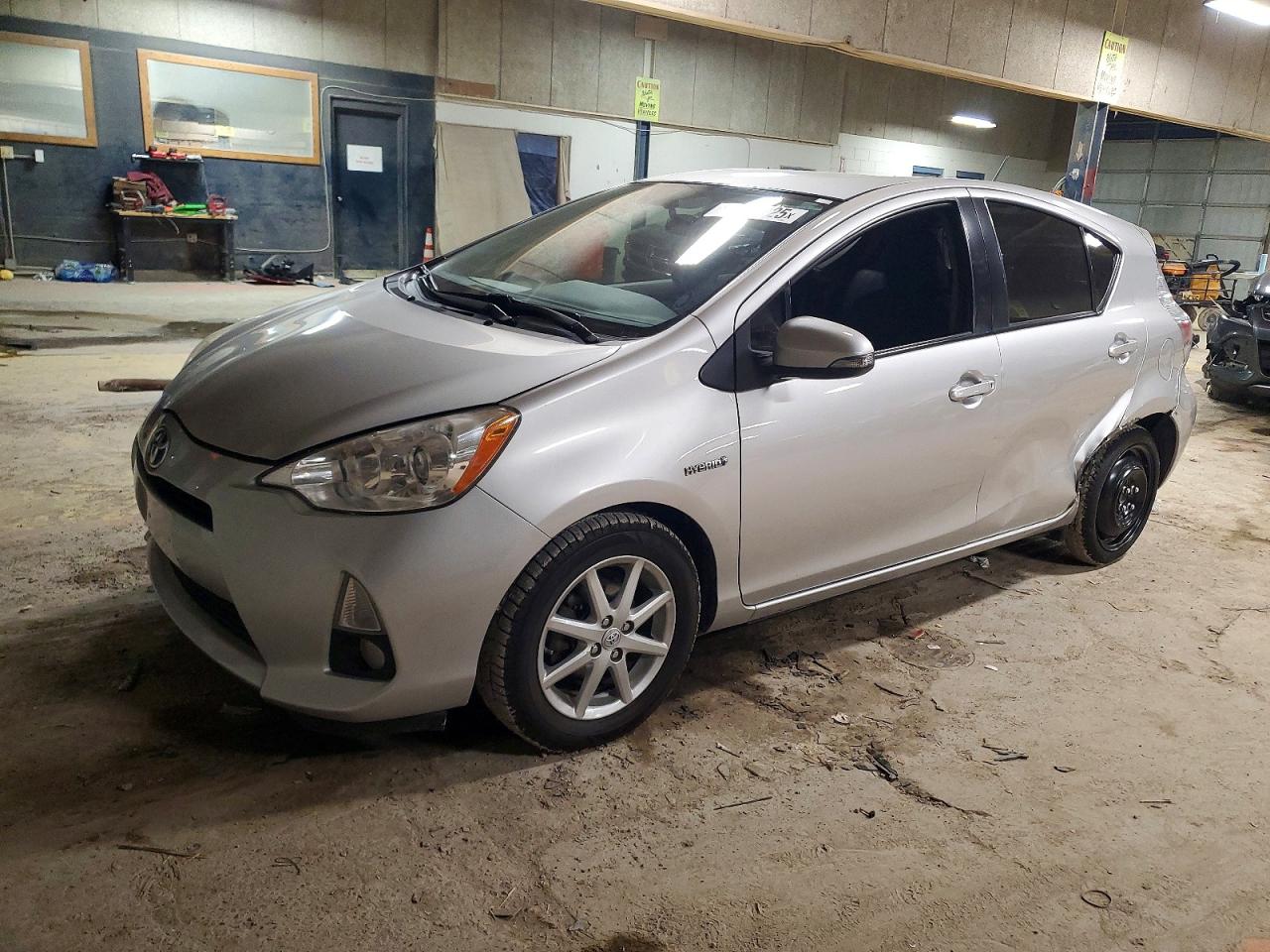 2012 TOYOTA PRIUS C