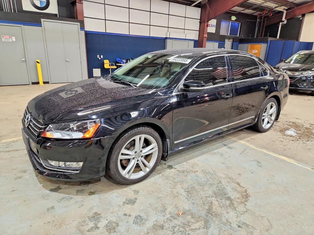 2015 VOLKSWAGEN PASSAT
