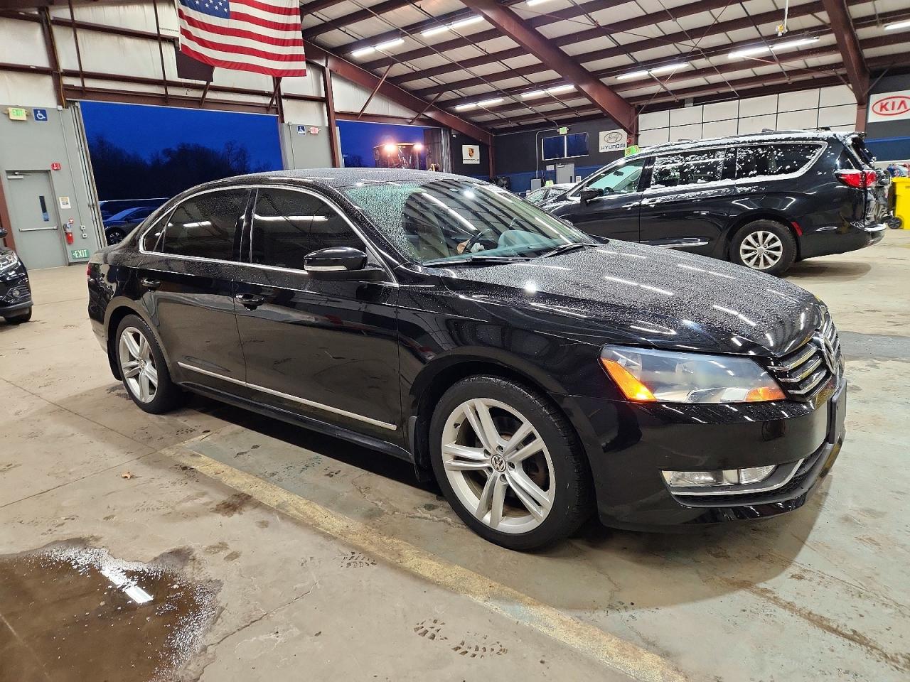 2015 VOLKSWAGEN PASSAT SE photo 4
