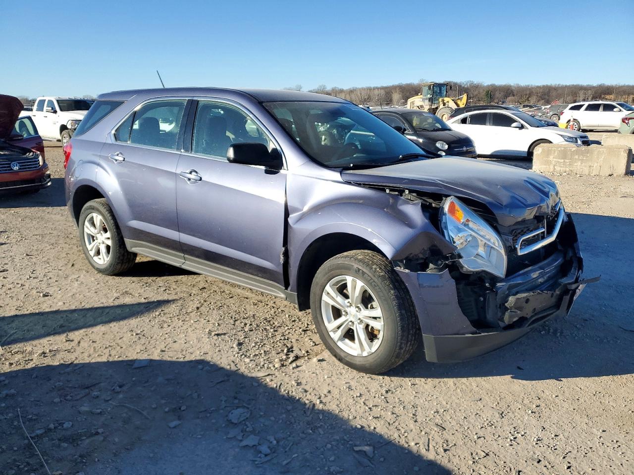 2014 CHEVROLET EQUINOX LS photo 4