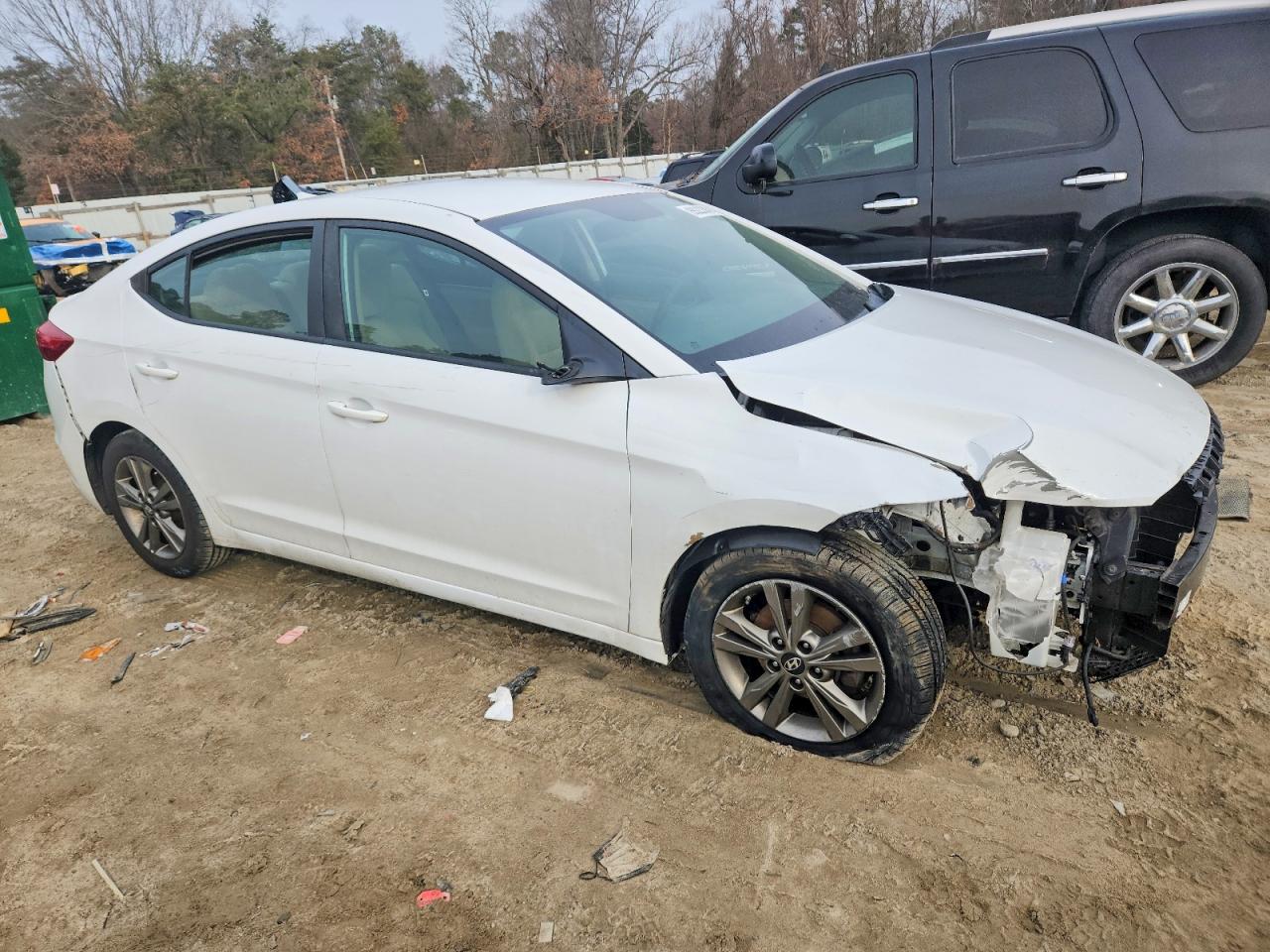 2018 HYUNDAI ELANTRA SEL photo 4