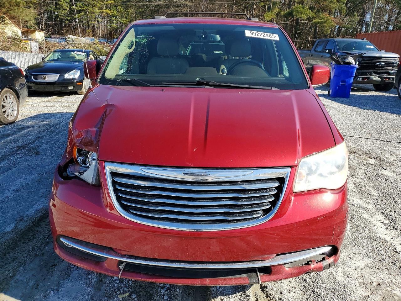 2013 CHRYSLER TOWN & COUNTRY TOURING photo 5