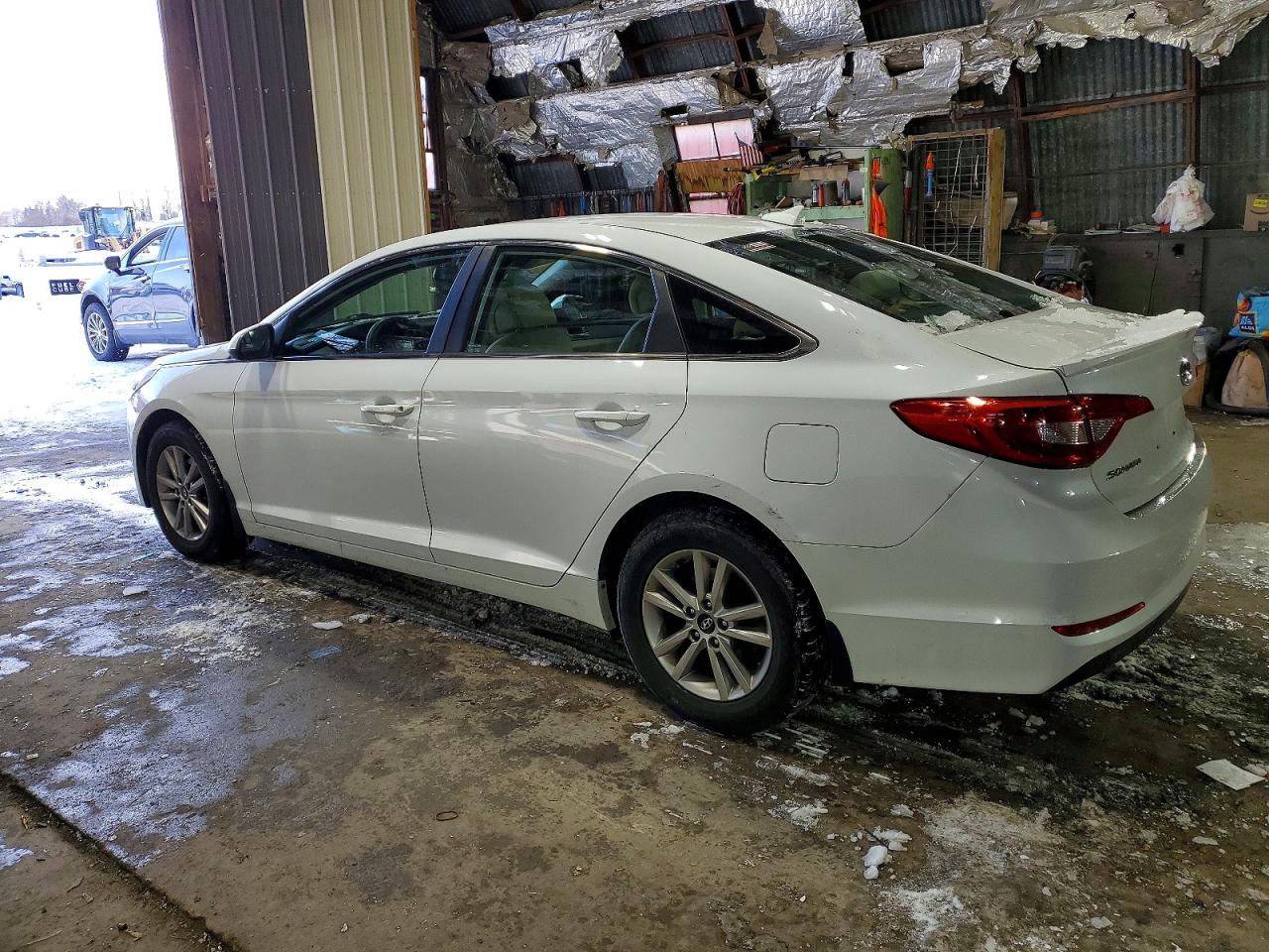 2016 HYUNDAI SONATA SE photo 2