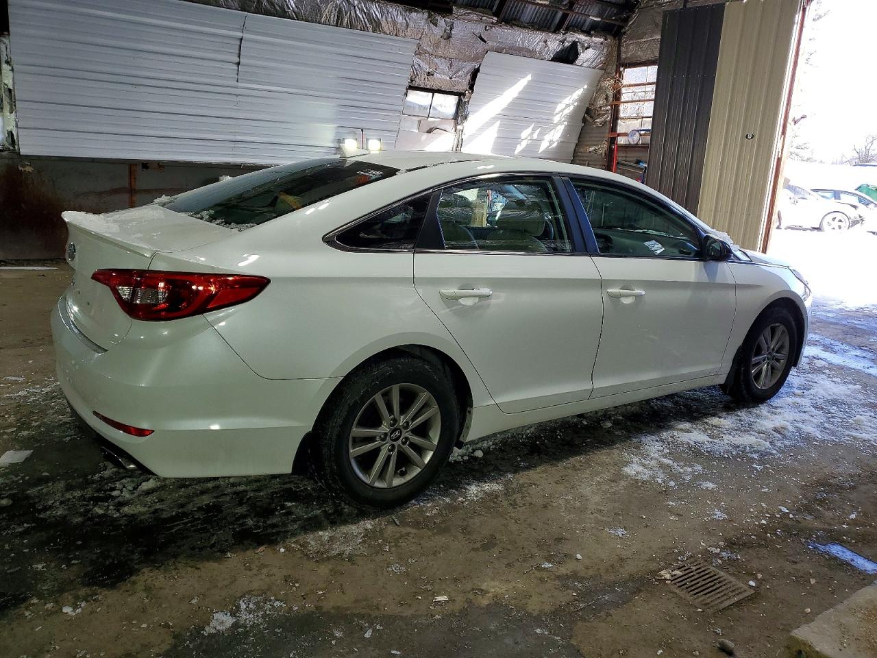 2016 HYUNDAI SONATA SE photo 3