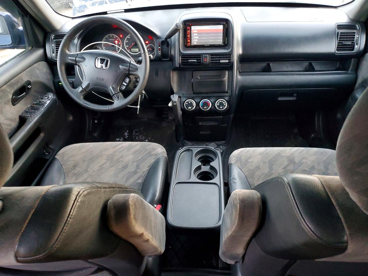 2004 HONDA CR-V photo 8