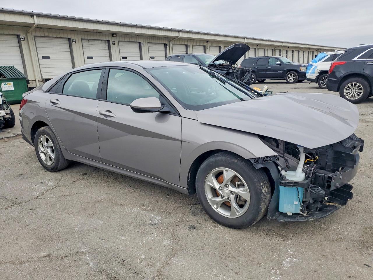 2023 HYUNDAI ELANTRA SE photo 4