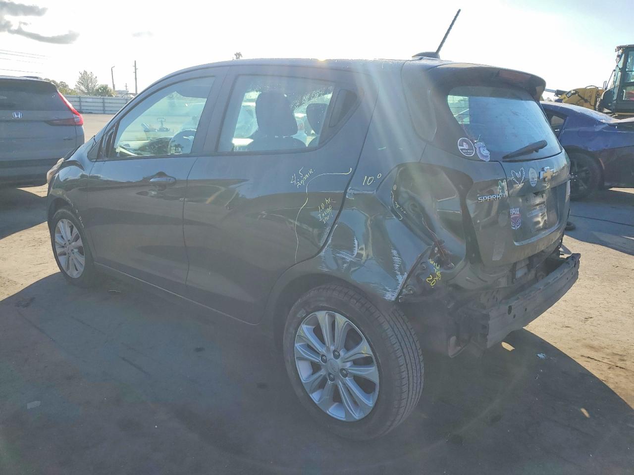 2018 CHEVROLET SPARK 1LT photo 2