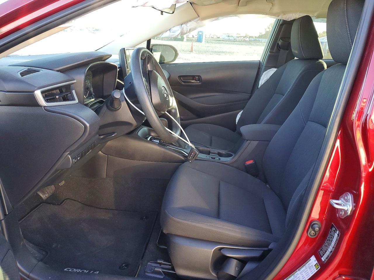 2023 TOYOTA COROLLA LE photo 7