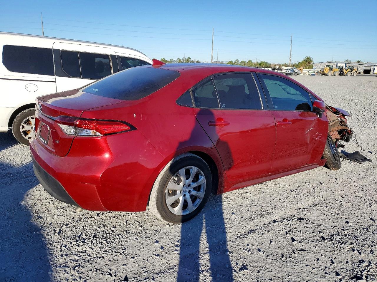 2023 TOYOTA COROLLA LE photo 3