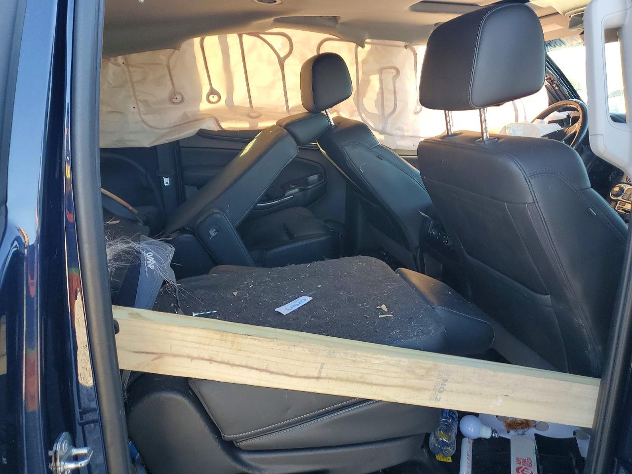 2018 CHEVROLET SUBURBAN K1500 LT photo 10