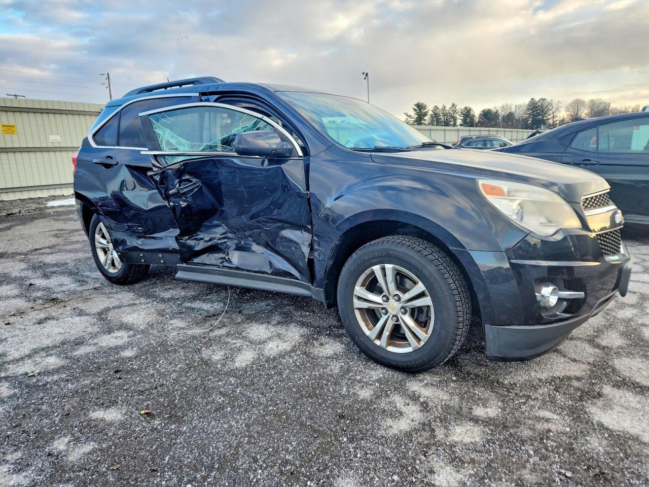 2014 CHEVROLET EQUINOX LT photo 4