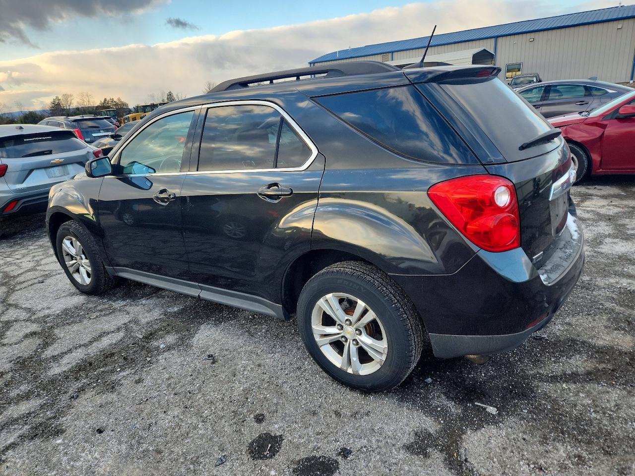 2014 CHEVROLET EQUINOX LT photo 2