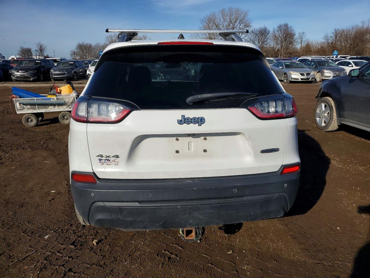 2019 JEEP CHEROKEE photo 6